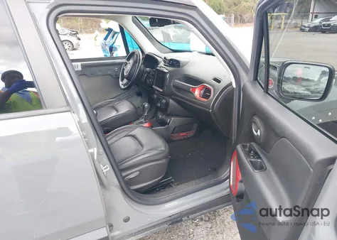 2022 Jeep Renegade Trailhawk 4X4 z USA, uszkodzony, nr VIN ZACNJDC19NPN46986